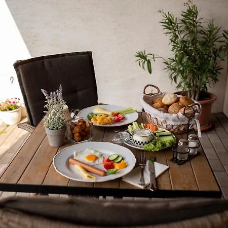 Chillinn Tuenderliget Boutique Wellness فندق مبيت وإفطار