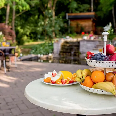 住宿加早餐酒店 Tuenderliget Boutique Wellness 4*