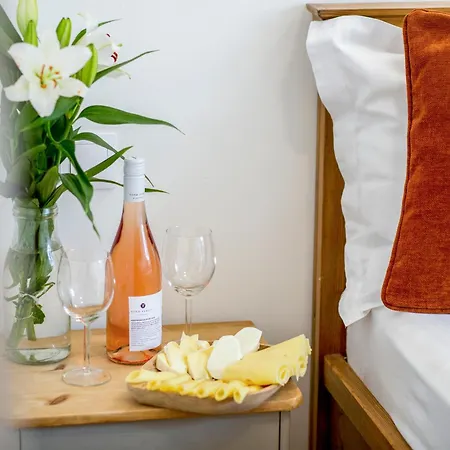 住宿加早餐酒店 Tuenderliget Boutique Wellness 4*