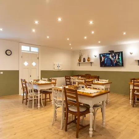 Chillinn Tündérliget Boutique Wellness Couette-café Egerszalók